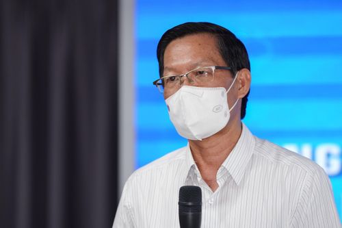 Chủ tịch TP.HCM lý giải việc kéo dài giãn cách xã hội tới cuối tháng 9