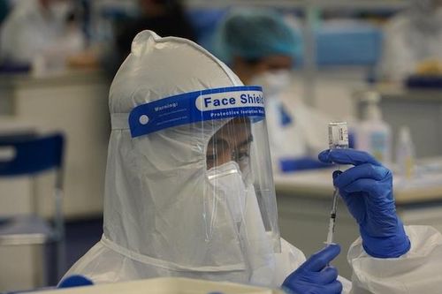 Sở Y tế TP Hồ Chí Minh xin rút ngắn khoảng cách giữa 2 mũi tiêm vaccine AstraZeneca