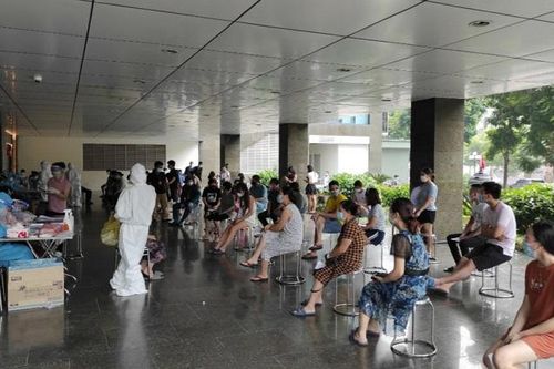 Huyện Hoài Đức: Xã An Khánh đã dừng việc lấy mẫu người dưới 12 tuổi