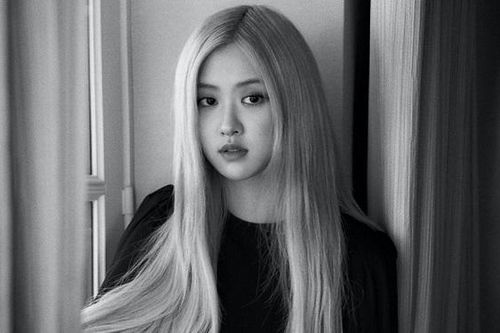 Rose Blackpink khoe sắc đỉnh cao trước thềm sự kiện khó với Met Gala