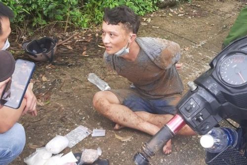 Hành trình 2 ngày đêm truy bắt nhóm mua bán ma túy trong rừng