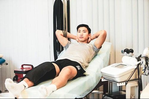 Văn Hậu sắp sang Hàn Quốc phẫu thuật, nghỉ 4-6 tháng
