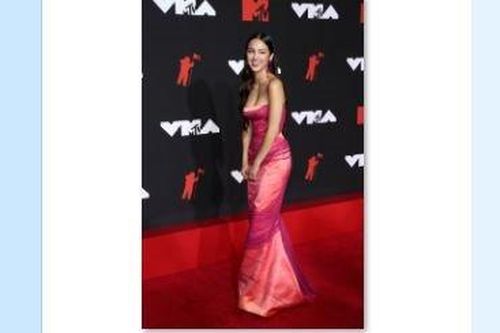 Dàn sao hot nhất thế giới hội tụ siêu thảm đỏ VMAs 2021
