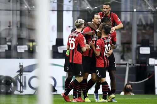 Ibra ghi bàn quyết định giúp AC Milan hạ gục Lazio