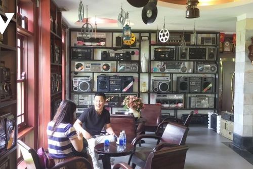 Người đam mê sưu tập đài, cassette cổ - lưu giữ hoài niệm xưa