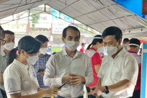 Kinh tế Thông tin thị trường Triển khai ứng dụng giải pháp công nghệ trong phòng chống dịch COVID-19 tại chợ Đông Ba