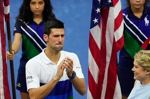 Thất bại trận chung kết US Open, Djokovic đập vợt
