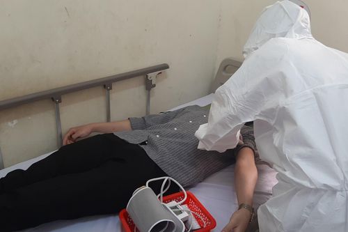 F0 tự điều trị tại nhà không được y tế tiếp nhận thông tin có được cấp thẻ xanh?