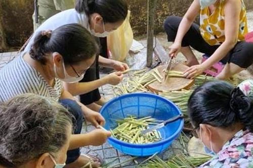 Những người giữ lửa bếp 0 đồng