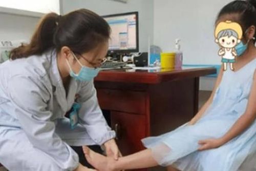 Bị mẹ bắt nhảy dây 3.000 lần/ ngày cho cao lên, cô bé ở Trung Quốc đau khớp nghiêm trọng