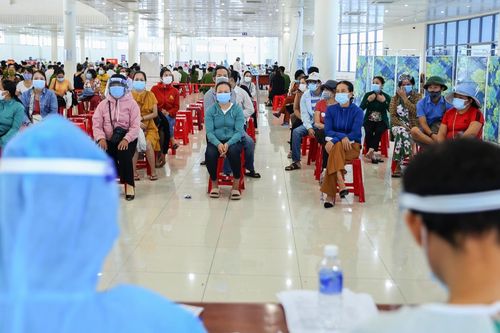 Hơn 192.000 người Đà Nẵng được tiêm vaccine