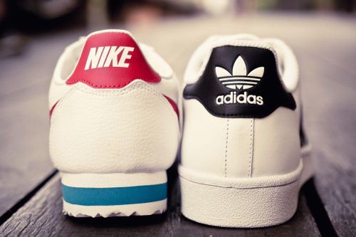 Nike, Adidas gặp khó khăn vì các nhà máy tại Việt Nam đóng cửa