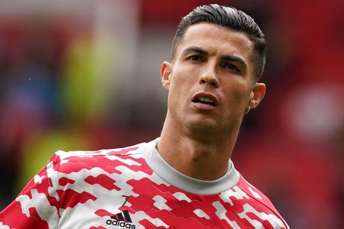 Ronaldo nguy hiểm hơn nhờ Shaw