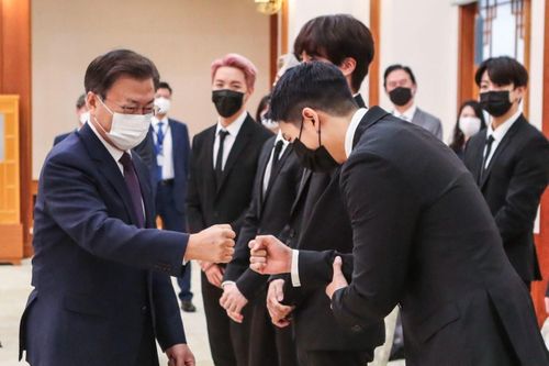 BTS trở thành đặc phái viên của tổng thống Hàn Quốc