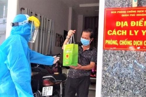 TP Hồ Chí Minh: Chuyên gia y tế nói gì về việc 'xé rào' của Bí thư Quận ủy quận 6?