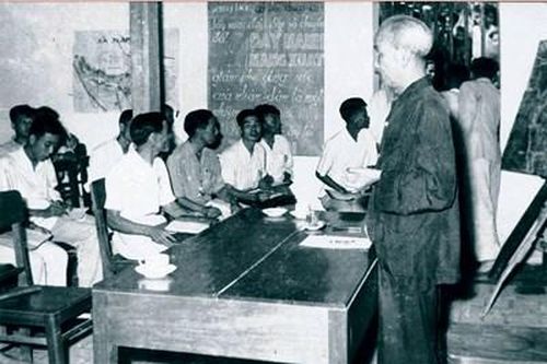 Ngày này năm xưa: 14-9-1959: Bác Hồ căn dặn: 'Tổ quốc, đất, nước và nhân dân'