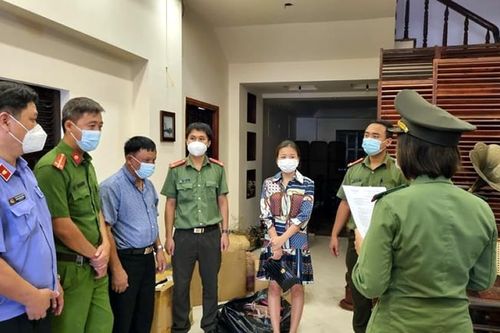 Bắt nữ giám đốc 2 công ty tại Đà Nẵng về hành vi 'Tổ chức cho người khác nhập cảnh trái phép'