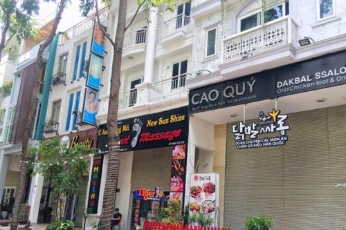Dù cho phép hoạt động, nhiều cơ sở kinh doanh ăn uống vẫn nghỉ chơi