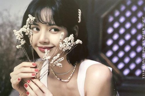 Lisa Blackpink tiết lộ ý nghĩa đằng sau tên Lalisa