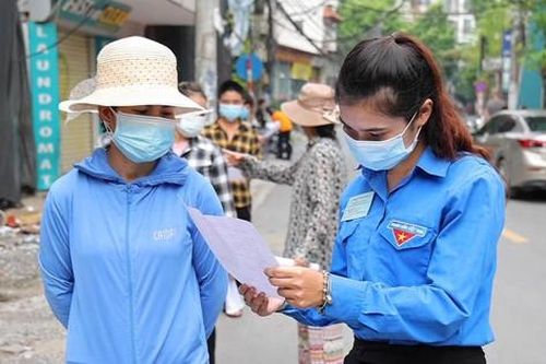 Clip hàng nghìn thanh niên hỗ trợ lấy mẫu xét nghiệm diện rộng ở Hà Nội