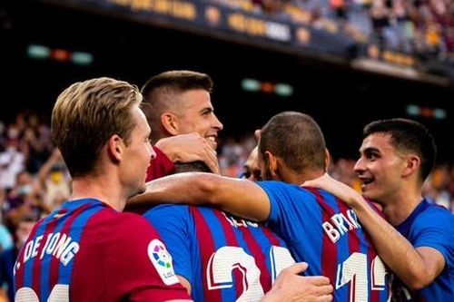 Thất bại 2-8 là ký ức đau đớn, nhưng đây là một Barca khác