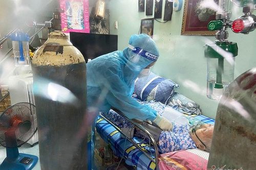 TP.HCM mua thêm 200.000 túi thuốc điều trị F0 tại nhà
