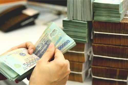 Thận trọng với áp lực gia tăng lạm phát