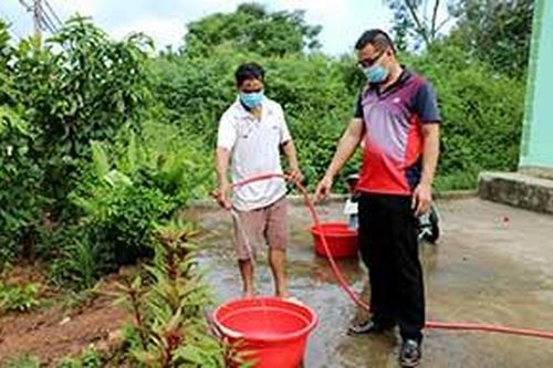 Đông Quan: Niềm vui đón nguồn nước sạchTin khácCảnh báo mất an toàn khi người dân dùng bè mảng di chuyển tại lòng hồ Bản LảiNgành giáo dục tận dụng thời gian 'vàng' để dạy học
