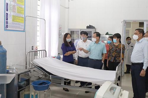 Phó Bí thư Tỉnh ủy Hoàng Giang kiểm tra công tác phòng, chống dịch bệnh COVID-19 tại Si Ma Cai, Bắc Hà