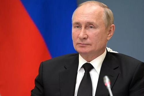Tổng thống Putin phải tự cách ly