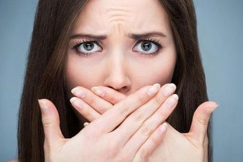 Phụ nữ kiểu này, đàn ông rước vào chỉ hại thân