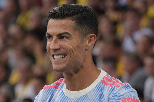 Ronaldo không gặp may trong trận đầu tiên ở Champions League