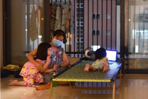 Bộ Y tế: Nới lỏng giãn cách phải từ từ, chắc chắn