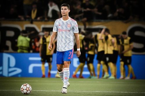 Solskjaer: 'Ronaldo cô đơn ở phía trên'
