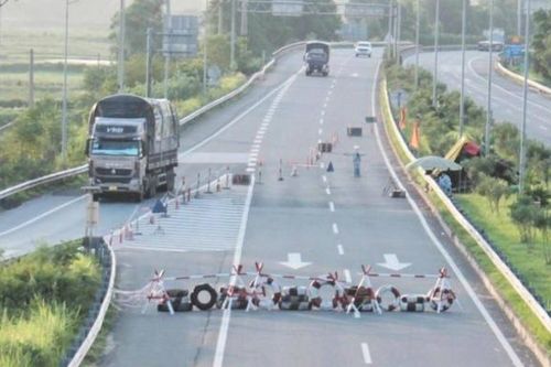 VEC phản hồi thông tin 'chặn cao tốc, ép lái xe' để thu phí