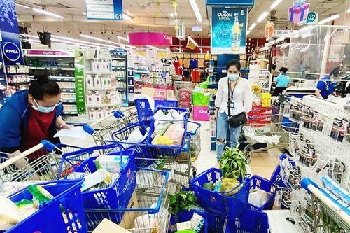 Hết lòng với nhân dân