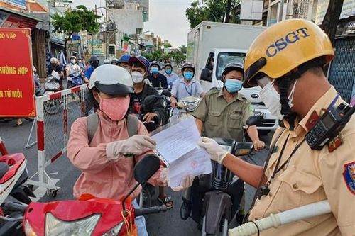Đầu tháng 10/2021 TP Hồ Chí Minh sẽ không áp dụng giấy đi đường nữa