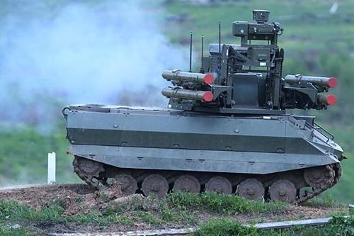 Nga tiết lộ robot chiến đấu có thể hạ gục xe tăng mà vẫn an toàn cho người điều khiển