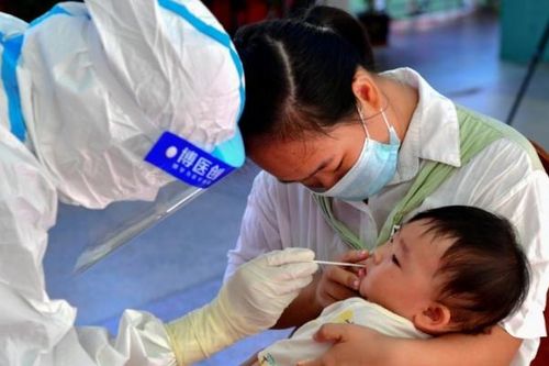 Trung Quốc chạy đua với Covid-19 để ngăn lây nhiễm của học sinh