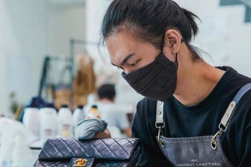 Nở rộ dịch vụ 'spa đồ hiệu' bị nấm mốc, hư hỏng hậu giãn cách