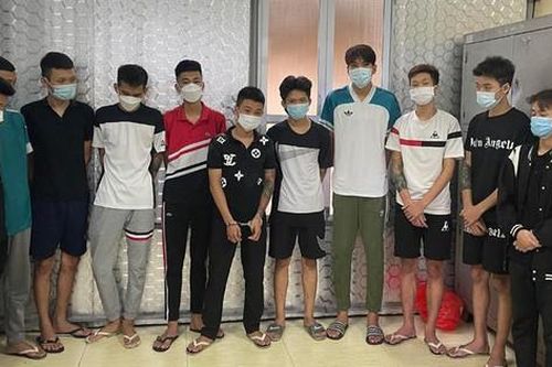 Bắt hung thủ phóng dao trúng đầu khiến đối phương tử vong