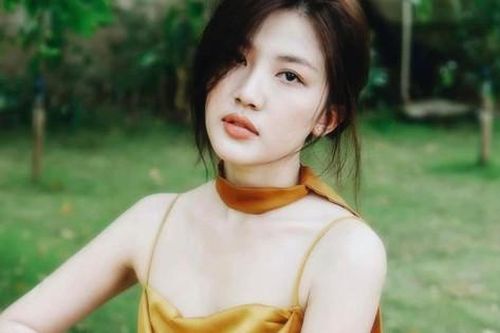 Ba lần mang thai trên phim, Lương Thanh ẵm danh hiệu 'nữ hoàng mang bầu'
