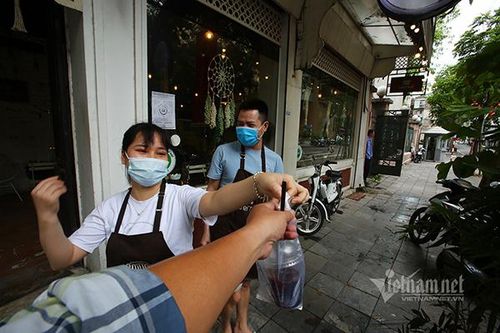 19 quận huyện ở Hà Nội được phép bán hàng mang về