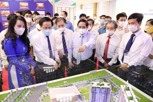Thủ tướng dự Hội nghị đội ngũ tri thức khoa học và công nghệ Việt Nam