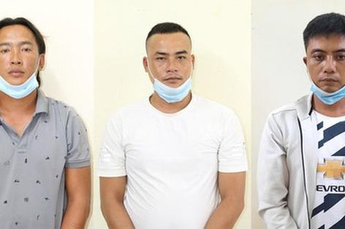 Quảng Bình: Giám đốc cùng đồng bọn dùng dao, kiếm, móc sắt đánh đập ngư dân trên tàu