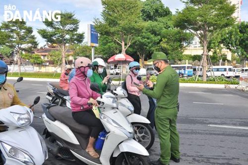 Hướng dẫn đăng ký giấy đi đường theo quyết định mới