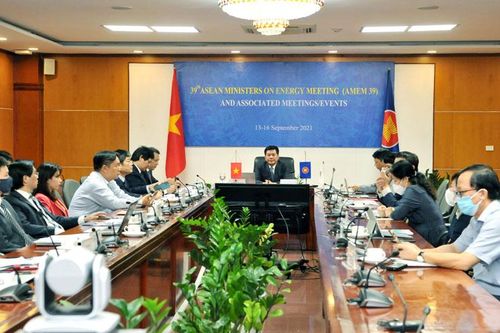ASEAN hướng tới mục tiêu năm 2025 năng lượng tái tạo đạt 23% tổng cung năng lượng sơ cấp