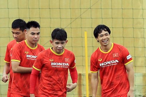 Công Phượng tươi rói khi trở lại ĐT Việt Nam