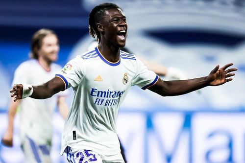 Tân binh tỏa sáng giúp Real hạ Inter ở phút 89
