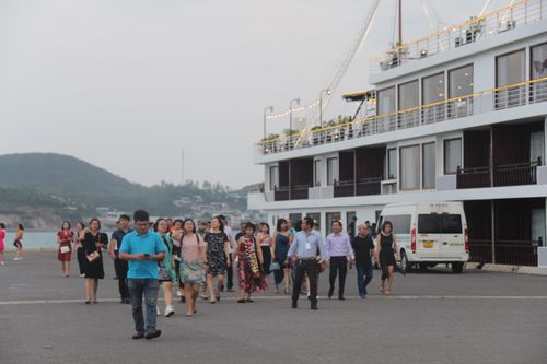 Khánh Hòa: Sẽ tổ chức đón khách du lịch trong tháng 10.2021
